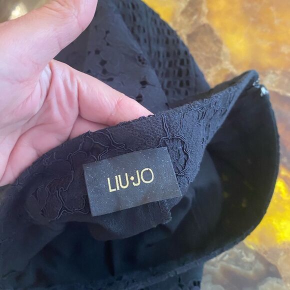 Lui Jo lace skirt, size 42(6) - Picture 2 of 8